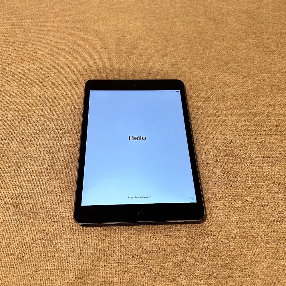 Apple iPad Mini 2 - 16GB - WiFi